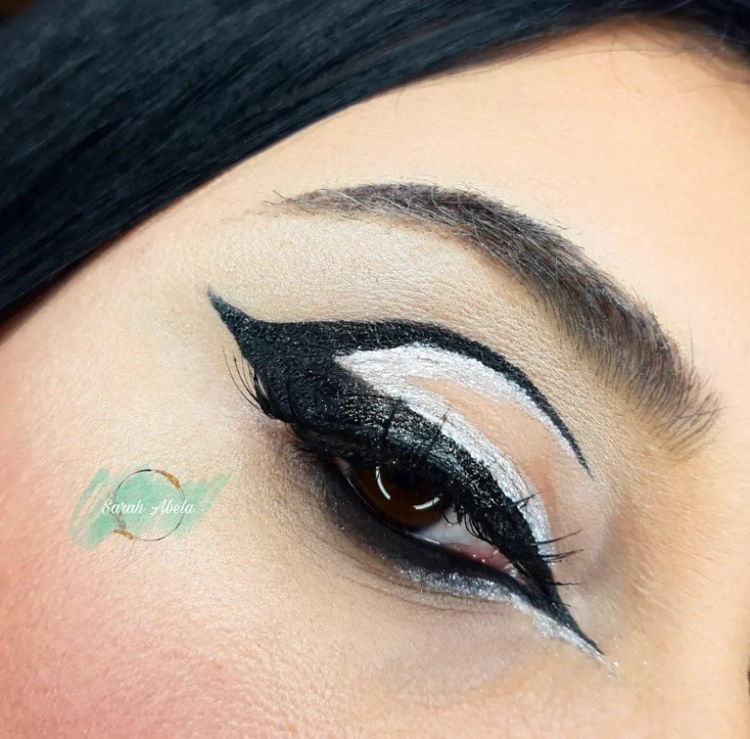 24HR Liquid Eyeliner